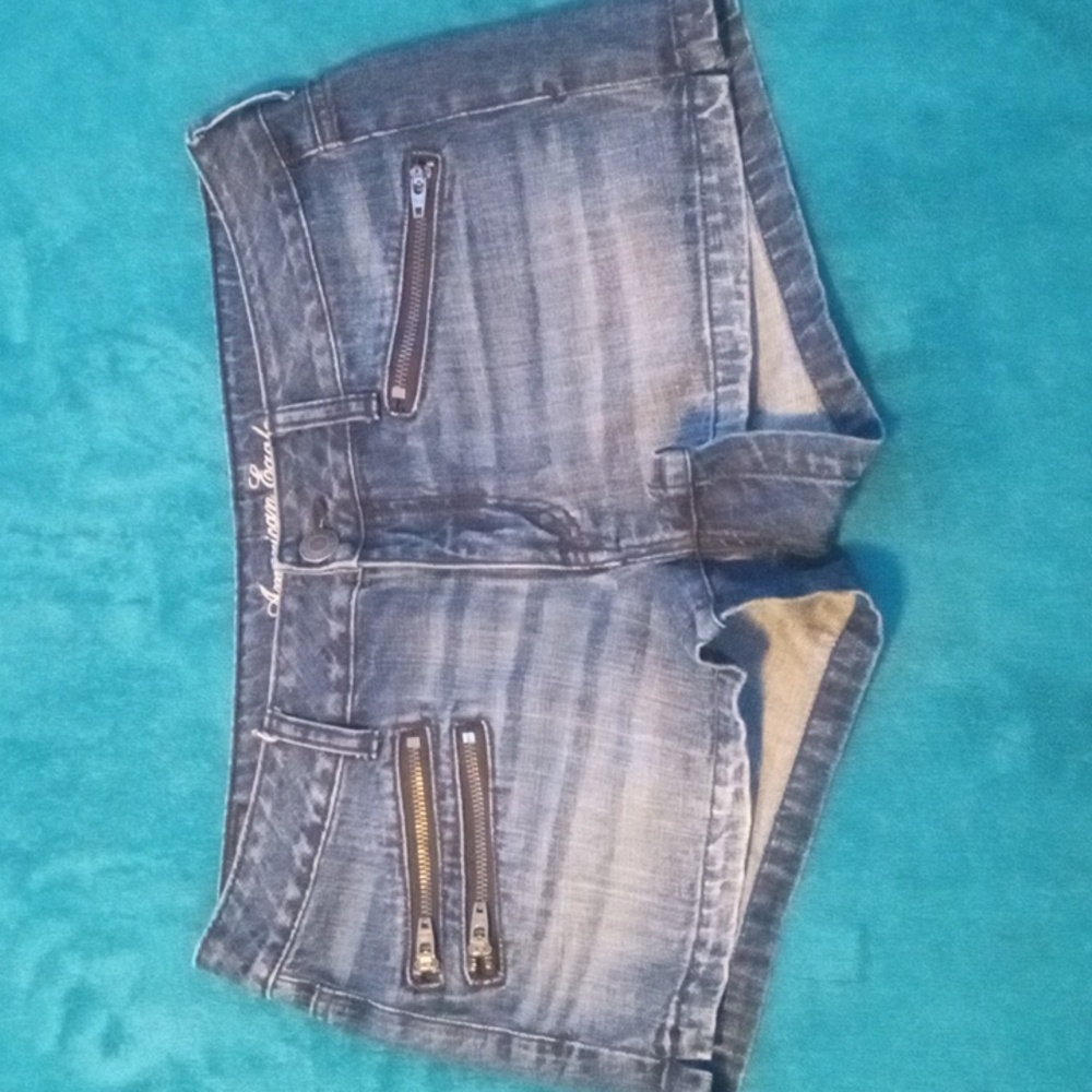 American eagle jean shorts, size 8, blue